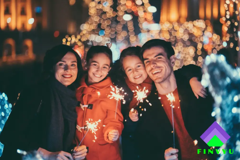 Discover tips to save on year-end celebrations and create memorable moments with your loved ones without overspending.